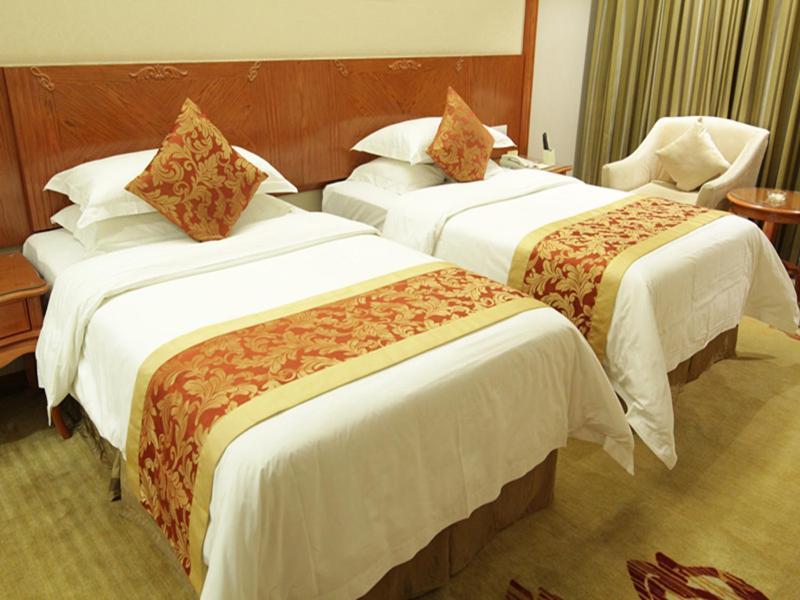 Vienna Classic Hotel Kongtong Avenue Pingliang Exterior photo